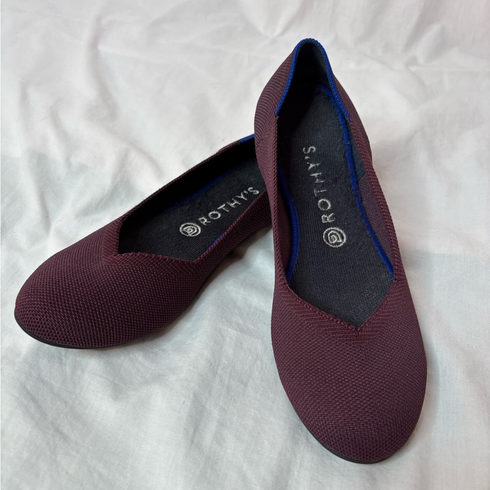 Rothy’s women’s The Flat shoe round toe size10 Syrah color (plum/wine) washable